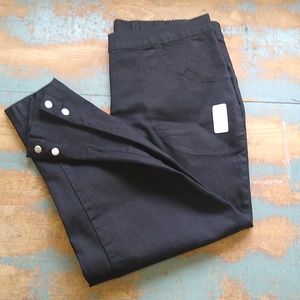 JMS Just My Size Black Elastic Waist Capri Pant 16W 1X
